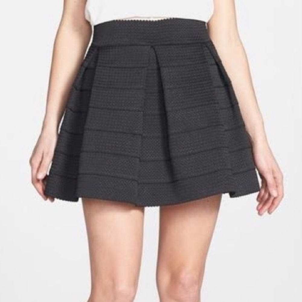 New Devlin Pleated Rubber Bandage Skirt